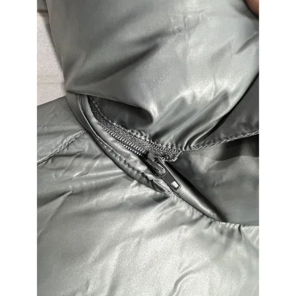 Athleta Down Puffer Jacket Womens Medium Gray Removable Hood Print Ski Outdoor - Picture 4 of 9